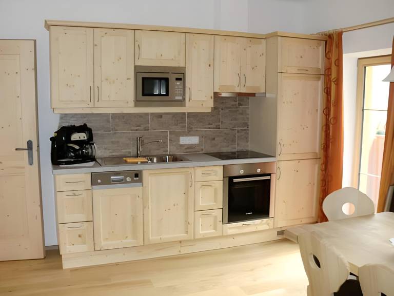Wonderful holiday apartment with yard, barbecue & sauna | Dogs allowed in Neukirchen am Grossvenediger