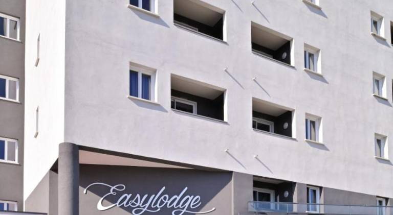 Serviced apartment for 10 persons — photo 4