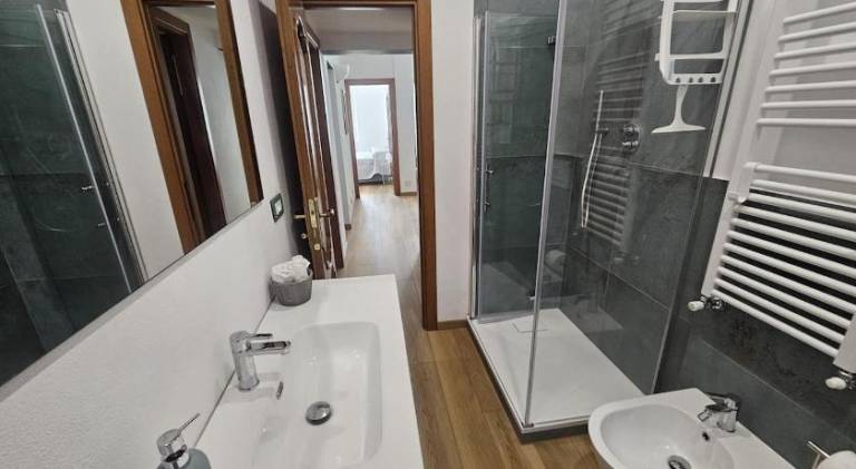 Rental apartment with 2 rooms for 4 persons — photo 2
