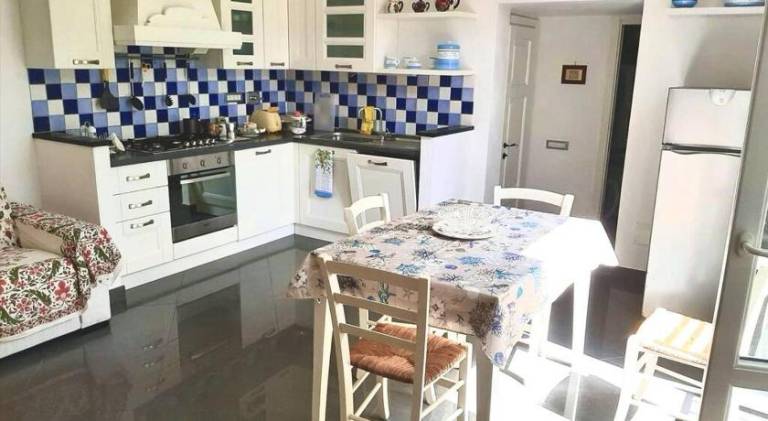Rental apartment with 1 room for 4 persons — photo 3