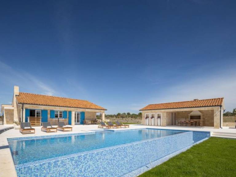 Dom  Biograd na Moru