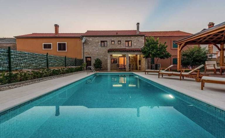 Ferienhaus Vir