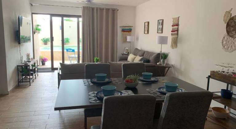 Rental apartment with yard, terrace & pool — photo 4