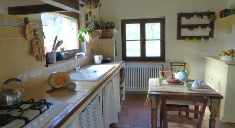 Spacious rental apartment with pool | Pet-friendly — photo 3