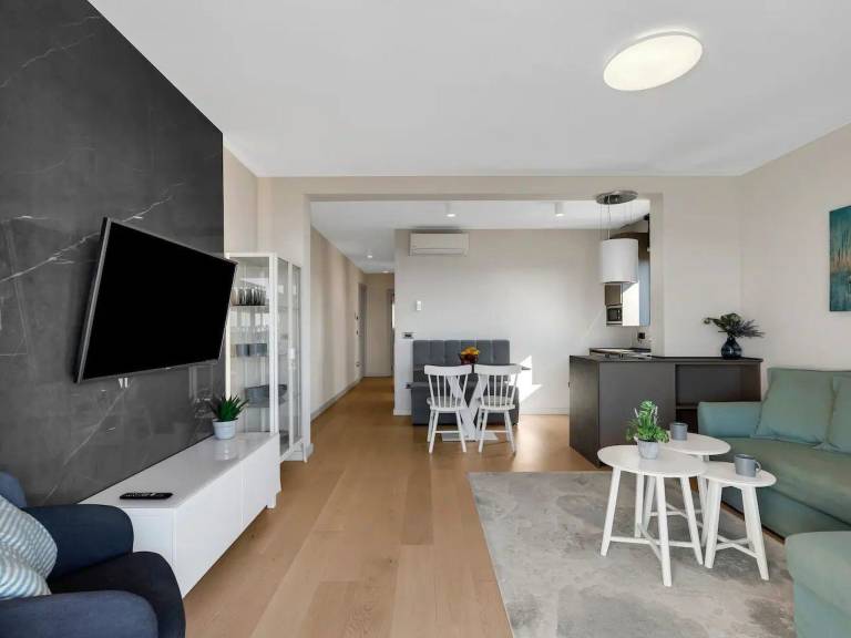Rental apartment with 2 rooms for 6 persons — photo 2