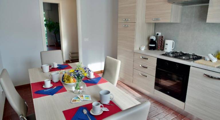 Holiday apartment with garden & terrace — photo 5