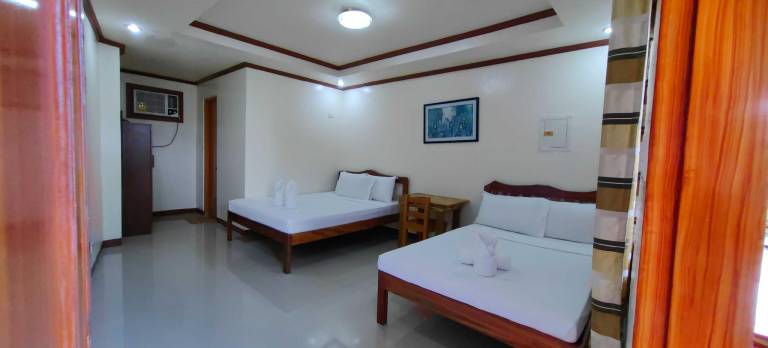 SUMMER WIND PENSION in Puerto Princesa