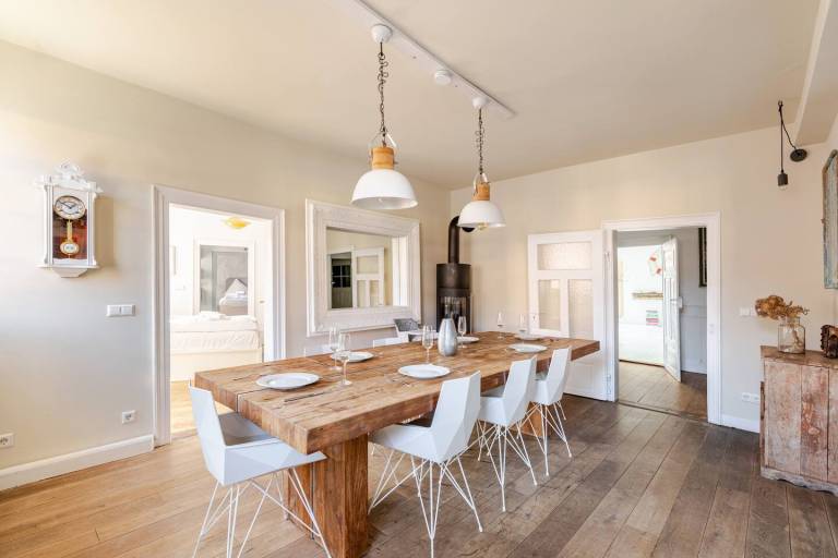 370 m&sup2; Ferienwohnung