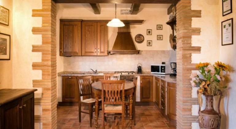 Wonderful vacation home with pool, terrace & BBQ | Suitable for remote work | Pets allowed — photo 3