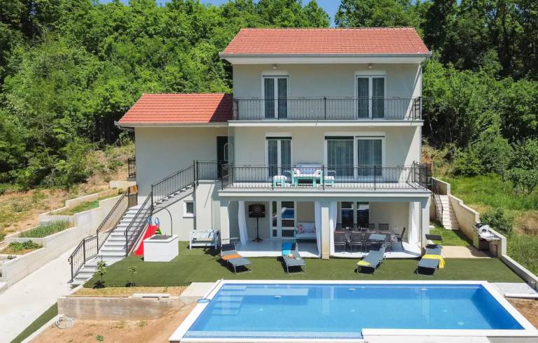 kuća  Sinj