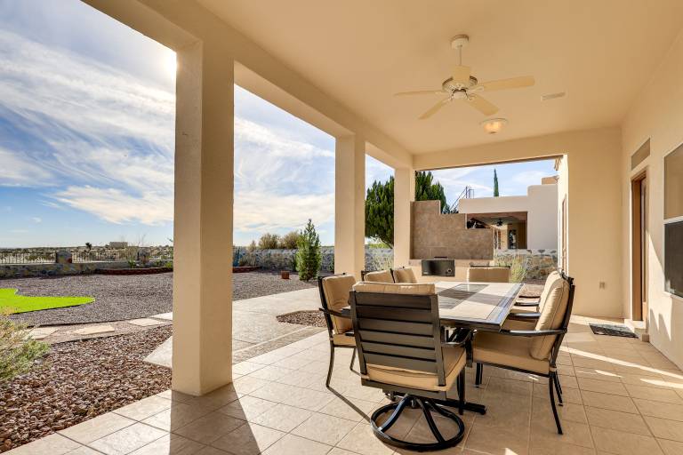 Golf, Hike & Stargaze: Quiet Home in Las Cruces — photo 2