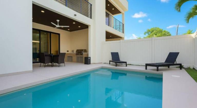 Lux Jungle Haven Close to Port Everglades and Beach — photo 4