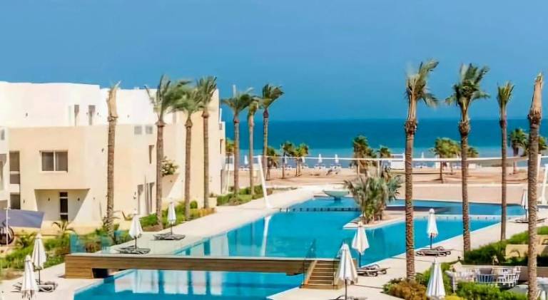 Serviced apartment with sauna, pool & terrace | Next to the beach | Dogs allowed in Hurghada
