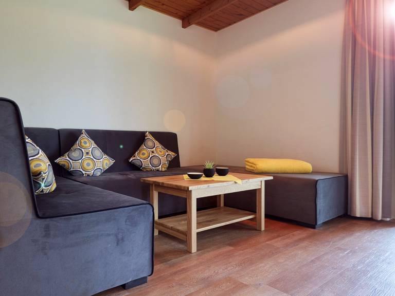 Holiday park with pool, sauna & patio — photo 4