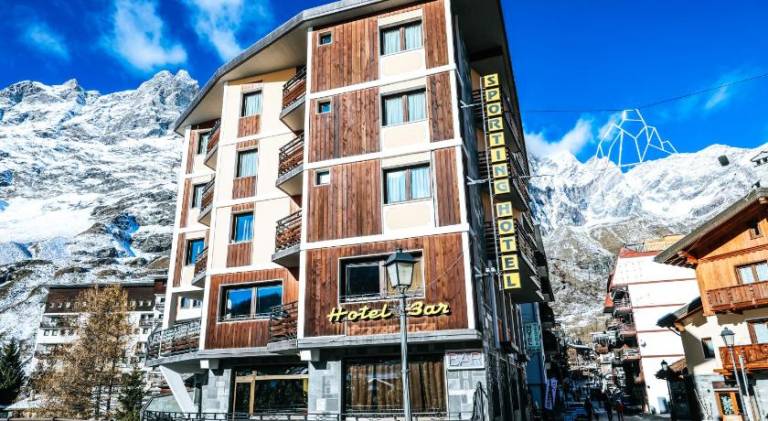 HOTEL SPORTING in Valtournenche