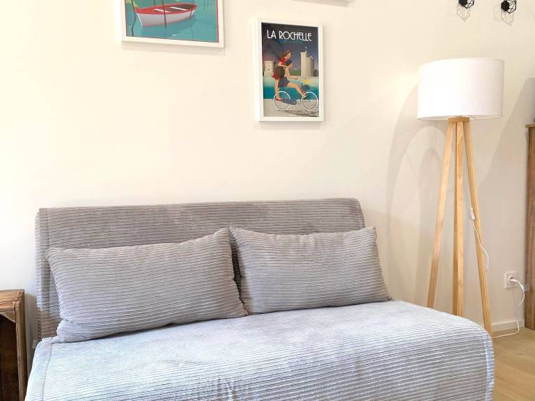 Apartment with yard & terrace | Pet-friendly — photo 4
