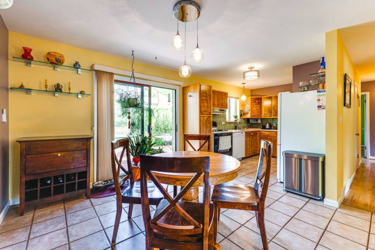 < 1 Mi to CU Boulder: Home w/ Fenced Yard! — photo 4