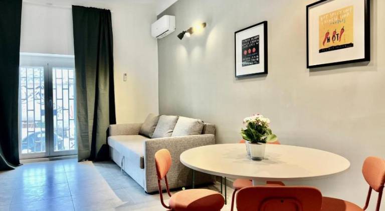 Beautiful holiday apartment | Pets are welcome in Bari