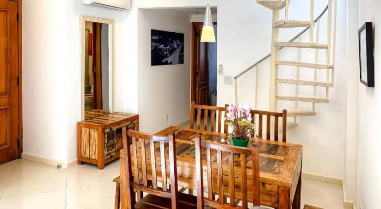 Spacious apartment with pool | Near Fort Copacabana | Beach nearby | Pets are welcome — photo 3
