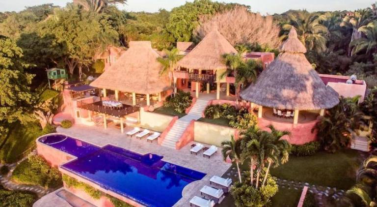 Lovely villa with pool & jacuzzi | Pets are welcome in Sayulita
