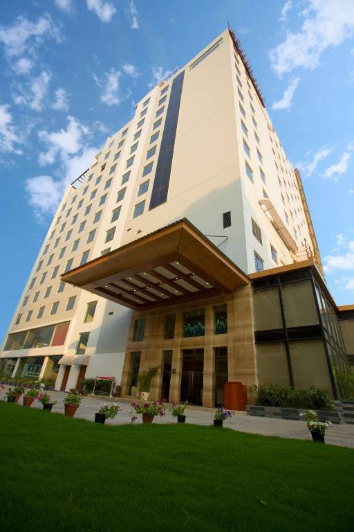 Ramada by Wyndham Ghaziabad Vasundhara