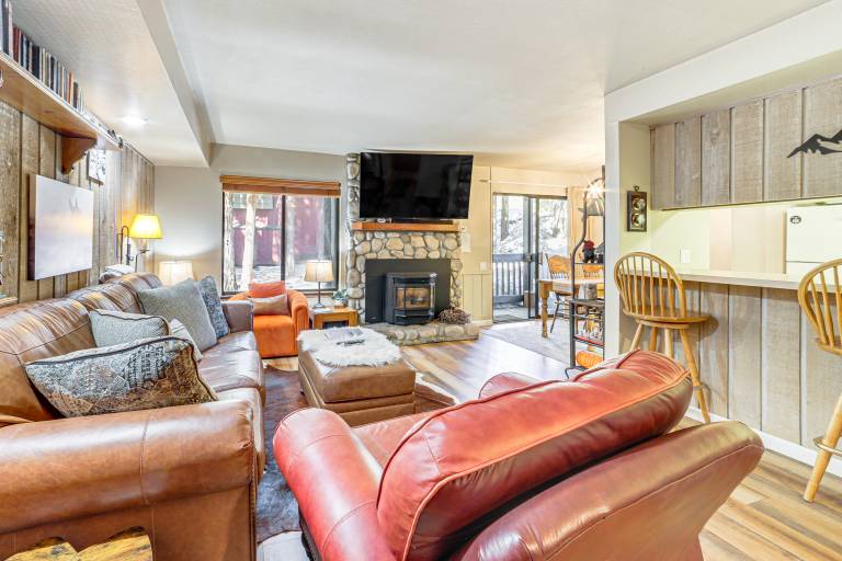 Walk to Shops & Eats: Mammoth Lakes Condo w/ Pool in Mammoth Lakes, CA