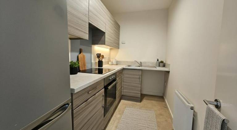 Rental apartment | Near British Airways i360 — photo 3