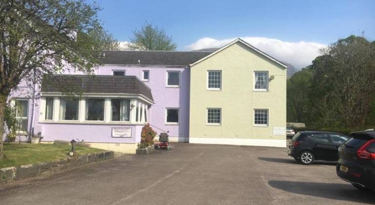 Holiday apartment with garden | Pets are welcome in Fort William