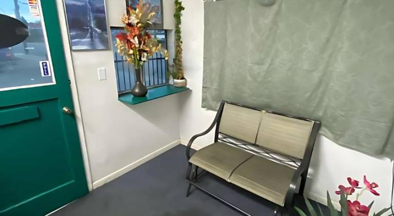 Tacoma Center Motel — photo 5