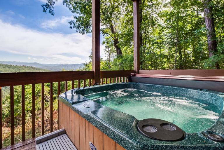 Bearhemain Rhapsody, a Private Cabin with Incredible Mountain Views, Near Dollywood! — photo 2
