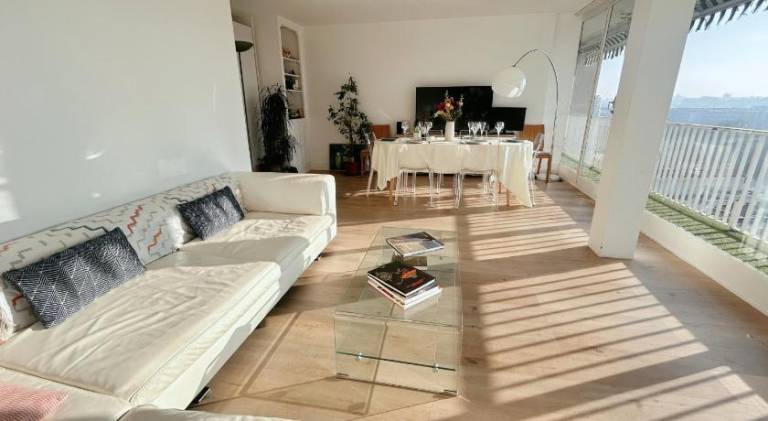 Apartment with 2 rooms for 6 persons in Clamart