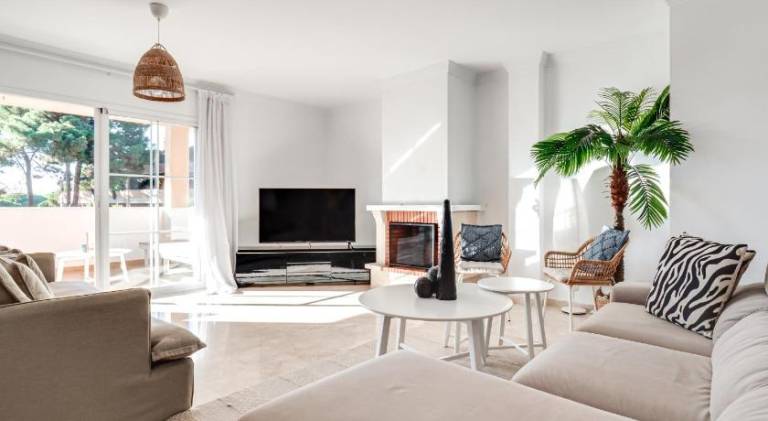 Center beach 2 beds Appartement Elviria — photo 2