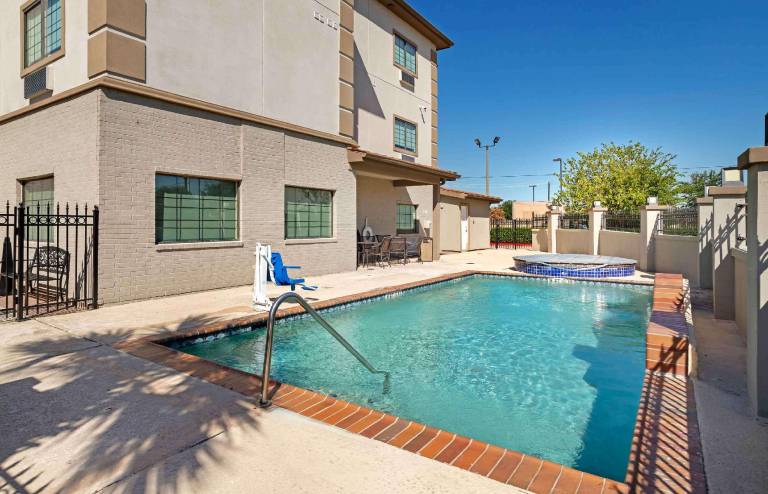 Extended Stay America Suites - Baytown — photo 4