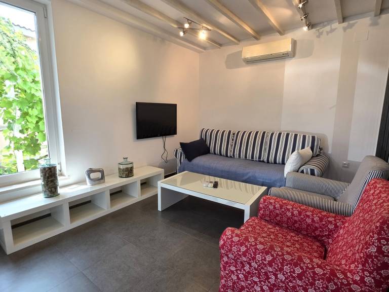 House with patio, yard & BBQ | Next to the beach | Pet-friendly — photo 4