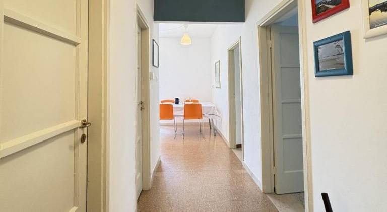 Apartment with 2 rooms for 6 persons — photo 3