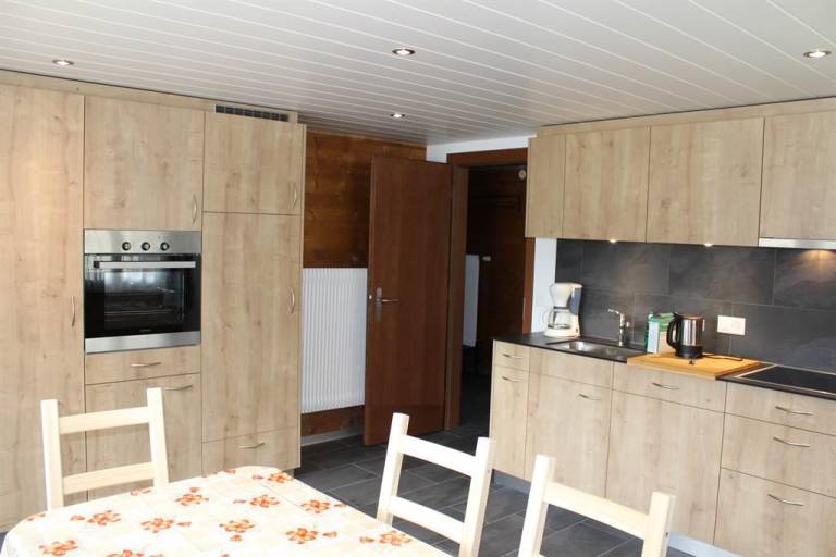 Ferienwohnung mit Hund in Saas-Balen f&uuml;r max. 6 Personen