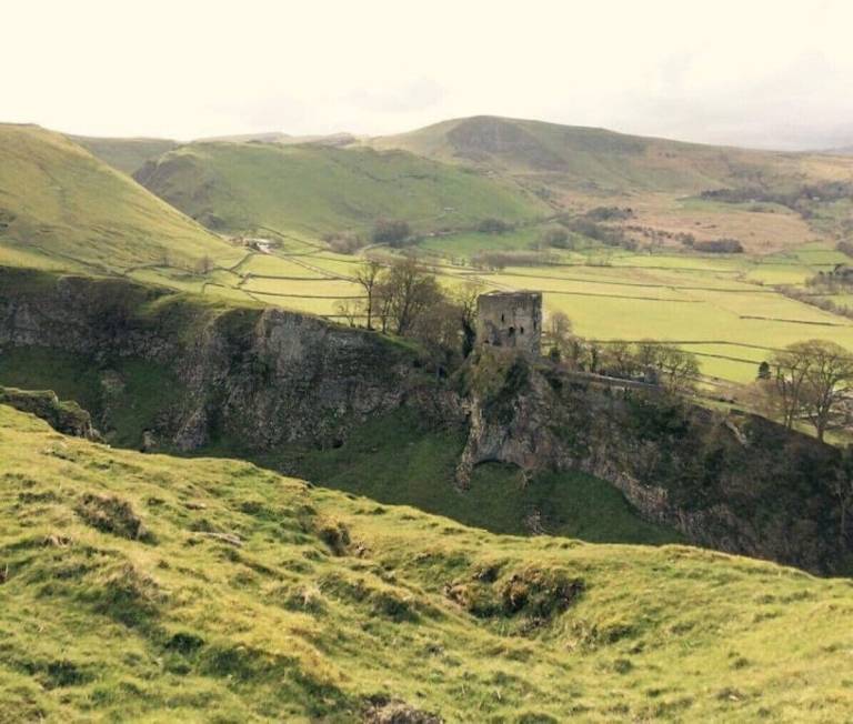 Cottage Castleton