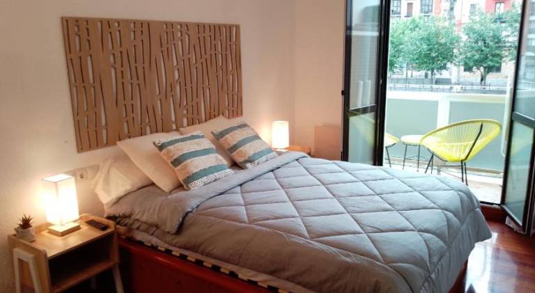 Pleasant rental apartment | Close to Mercado de la Ribera | Dogs allowed in Bilbao