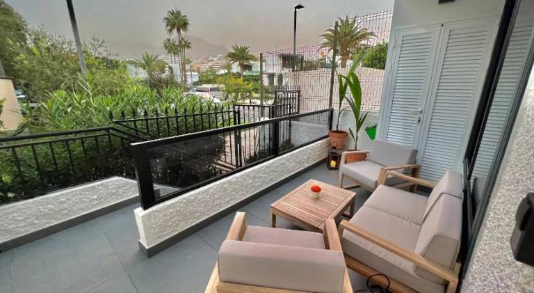 Holiday apartment with pool — photo 4