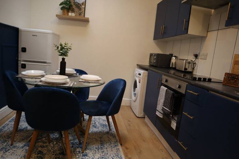 Top Near Buckingham Palace from £90 HomeToGo