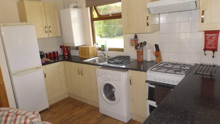 3 bedroom lodge- Sleeps 6- Avonvale Holiday Lodge — photo 5