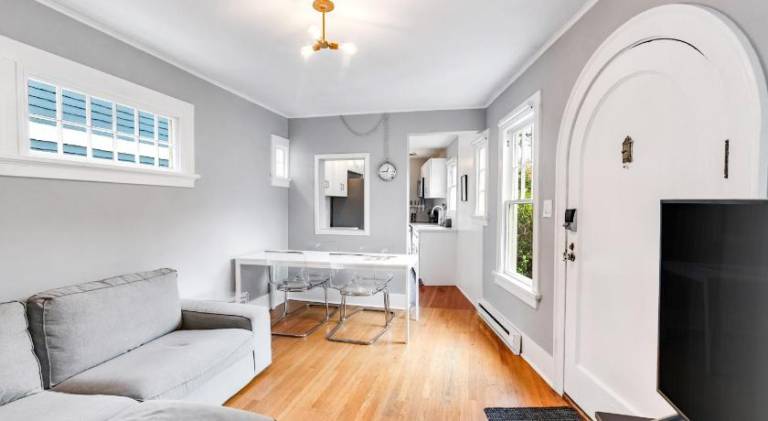 Montlake Hideaway in Spite House