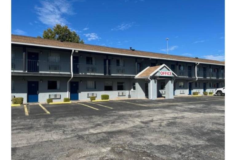 Motel 6 Hurricane, WV in Hurricane, WV