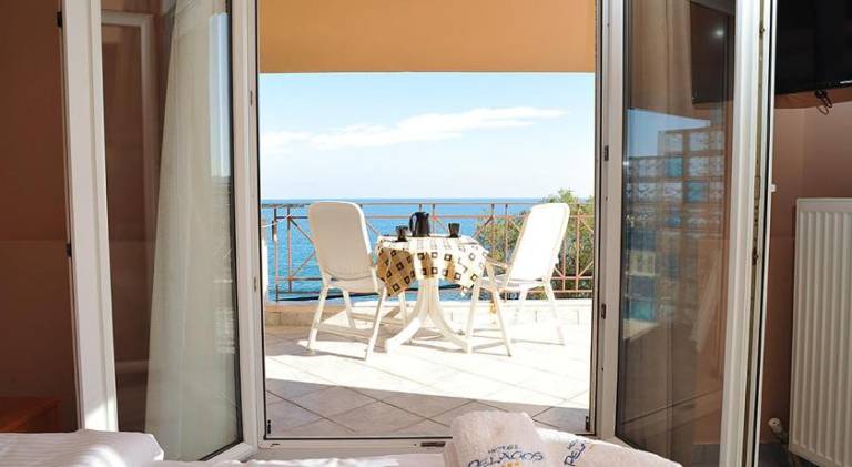 Hotel Pelagos Studios — photo 3