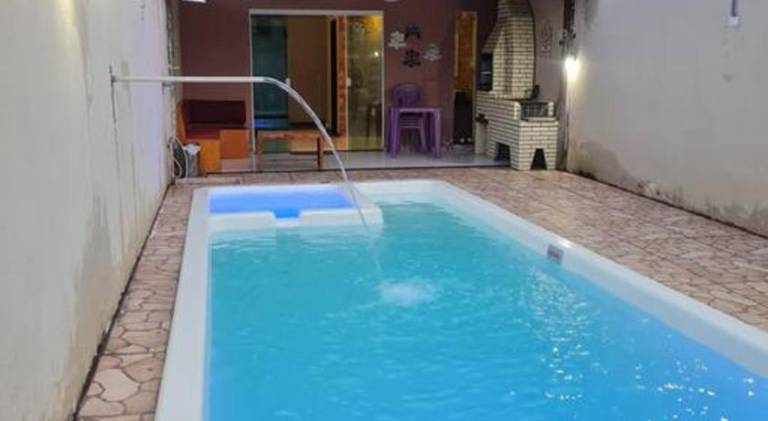 Spacious vacation home with pool | Pets allowed — photo 3