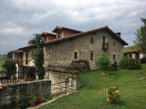 Bed & Breakfast Hinojedo