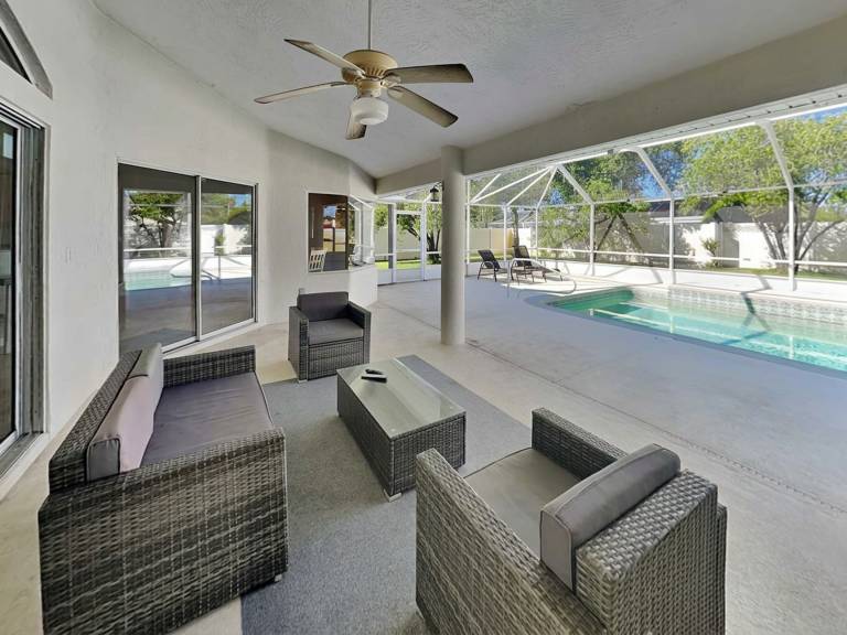 9863SANDYDRPCHN - Summer Daze — photo 3