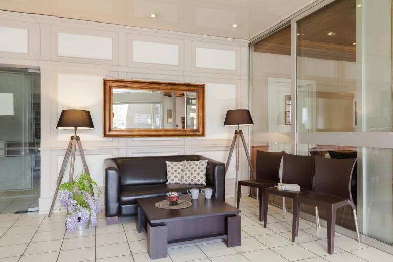 The Originals City, Hotel Colmar Gare — photo 2