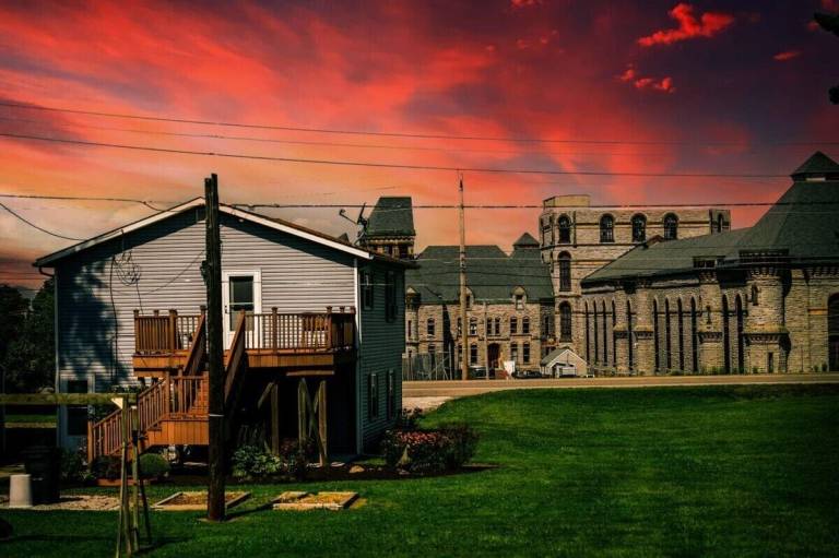 House Mansfield