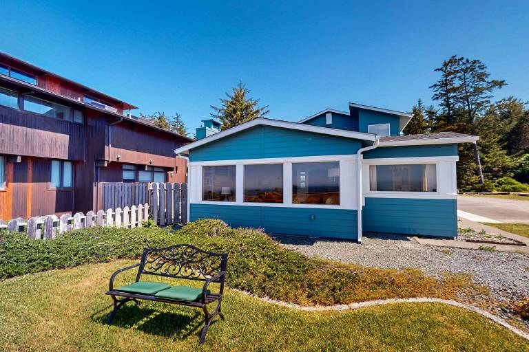 House Crescent City
